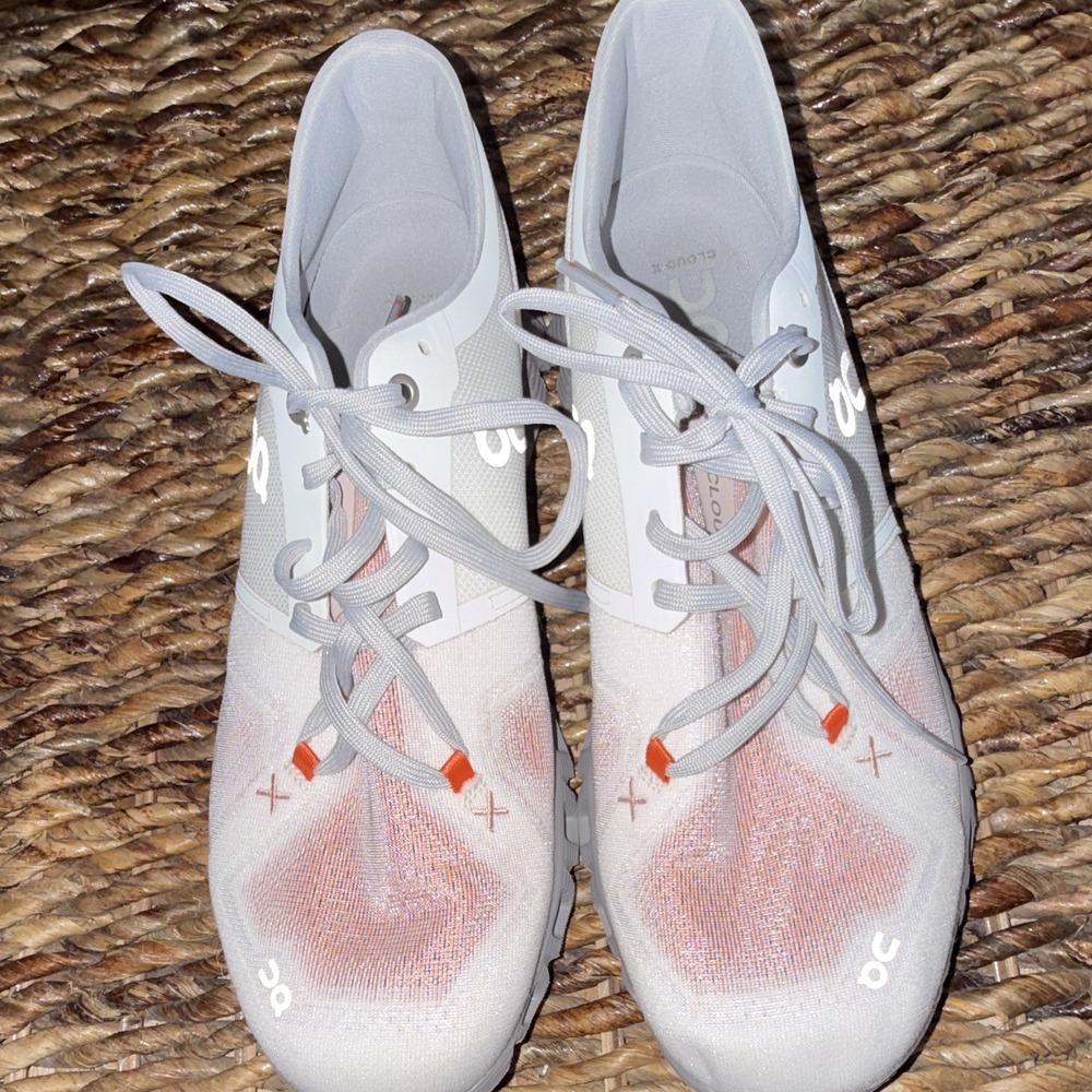 On Cloud X 3 Ivory/Alloy Low Top Sneakers Mesh Upper Lace Up 60-98252
